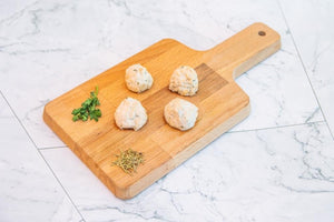 CHICKEN BALLS